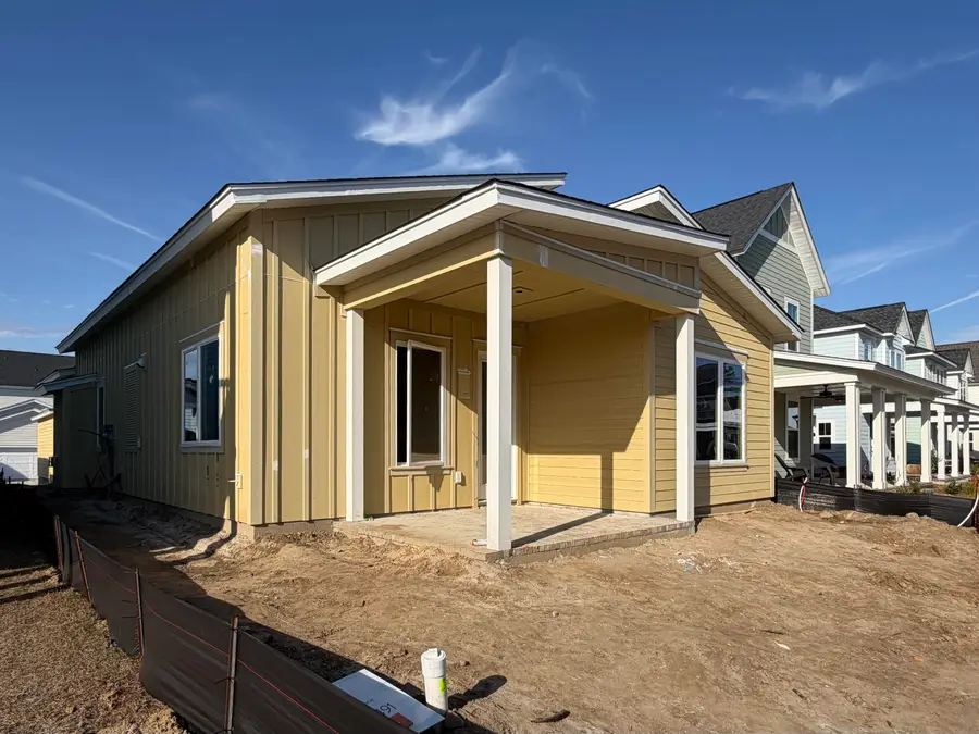 716 Rumbling Leaf Lane, Summerville, SC 29486 - Image #2