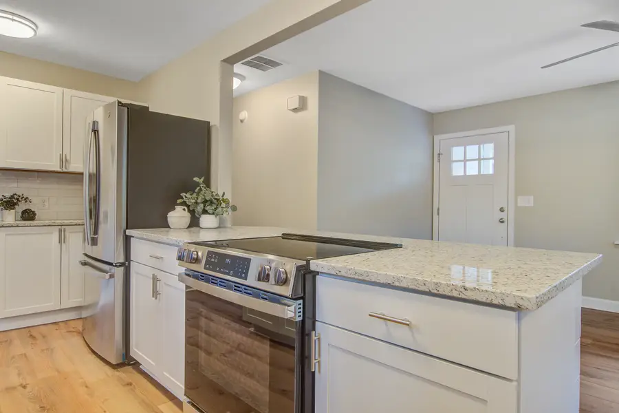 6144 Smith Road, Ravenel, SC 29470 - Image #2