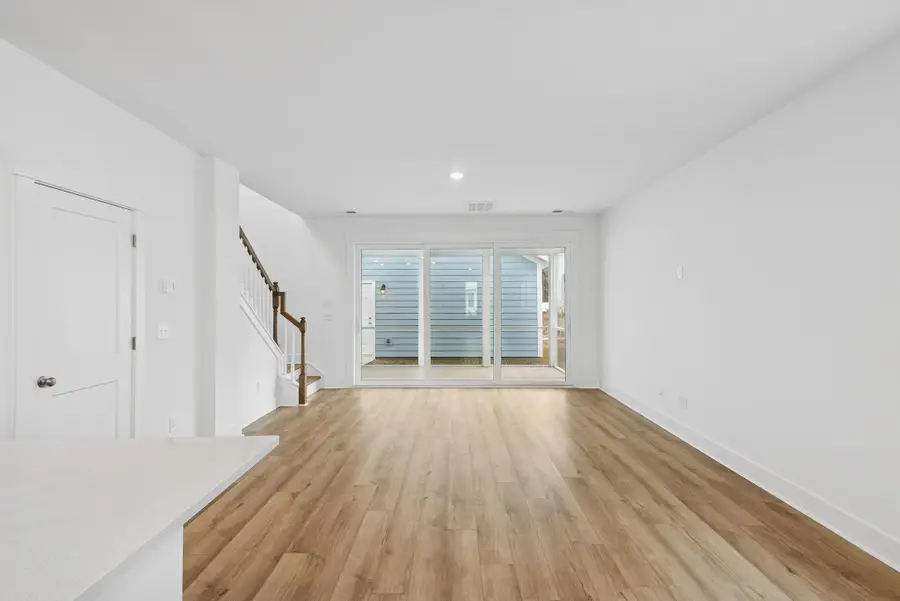 533 Ivy Green Lane, Summerville, SC 29486 - Image #3