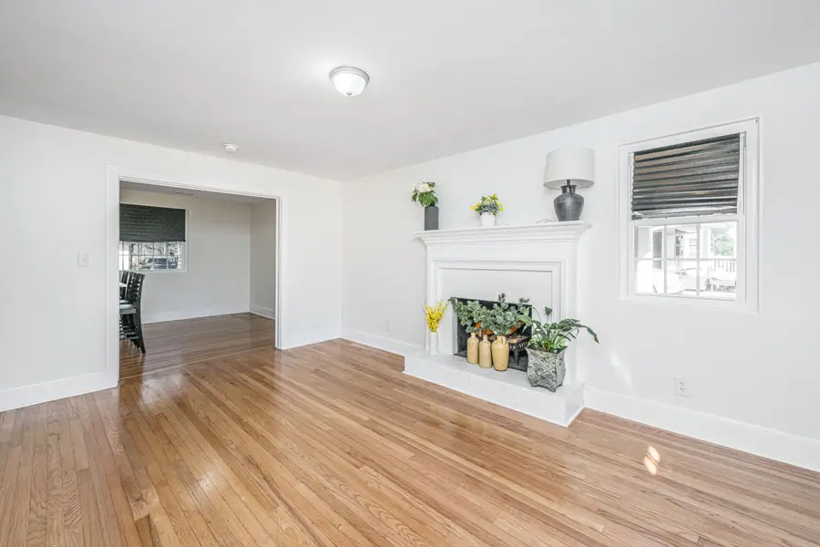 1010 Holcombe Road, Hanahan, SC 29410 - Image #3