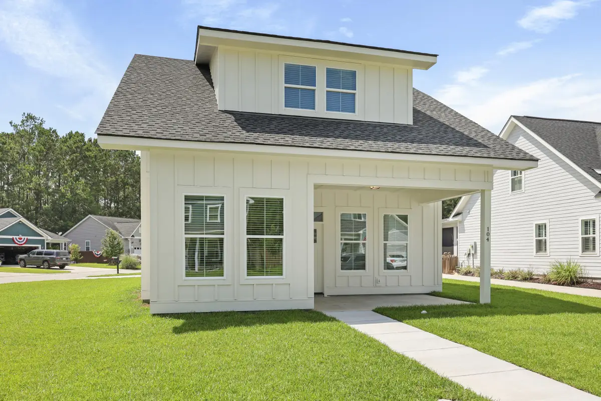 102 Brightwood Drive, Huger, SC 29450 - Image #1