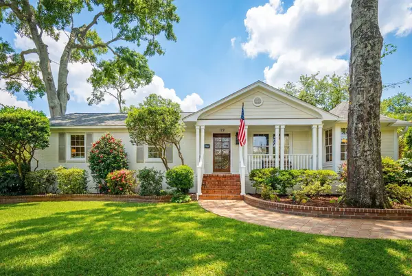 119 Freeman Street, Mount Pleasant, SC 29464