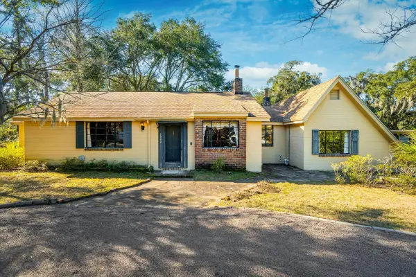 2000 Minott Street, Charleston, SC 29412