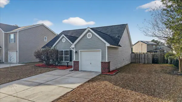 211 Avonshire Drive, Summerville, SC 29483