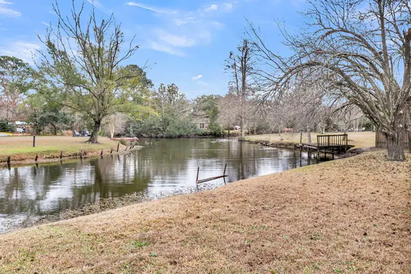 1093 Harbor View Road, Charleston, SC 29412