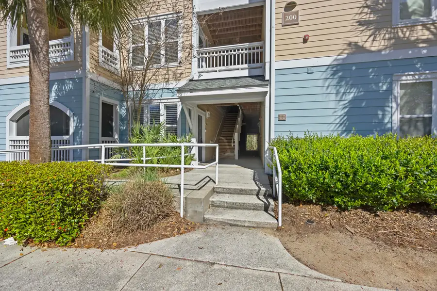 200 Bucksley Lane #105, Charleston, SC 29492 - Image #2