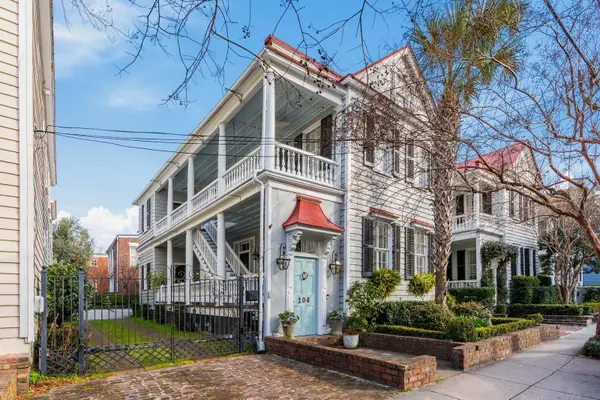 104 Queen Street #B, Charleston, SC 29401