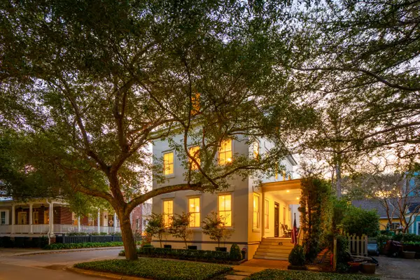 45 Eastlake Road, Mount Pleasant, SC 29464