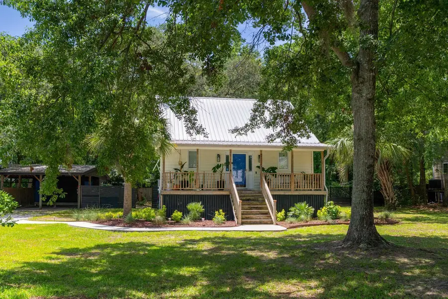 1515 N Lakeshore Drive, Mount Pleasant, SC 29466 - #2