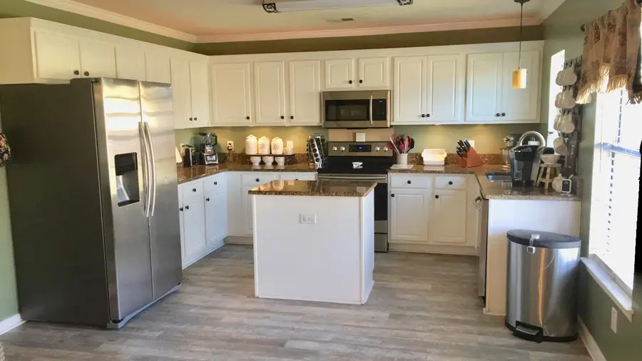 128 Tyron Road, Summerville, SC 29483 - Image #2