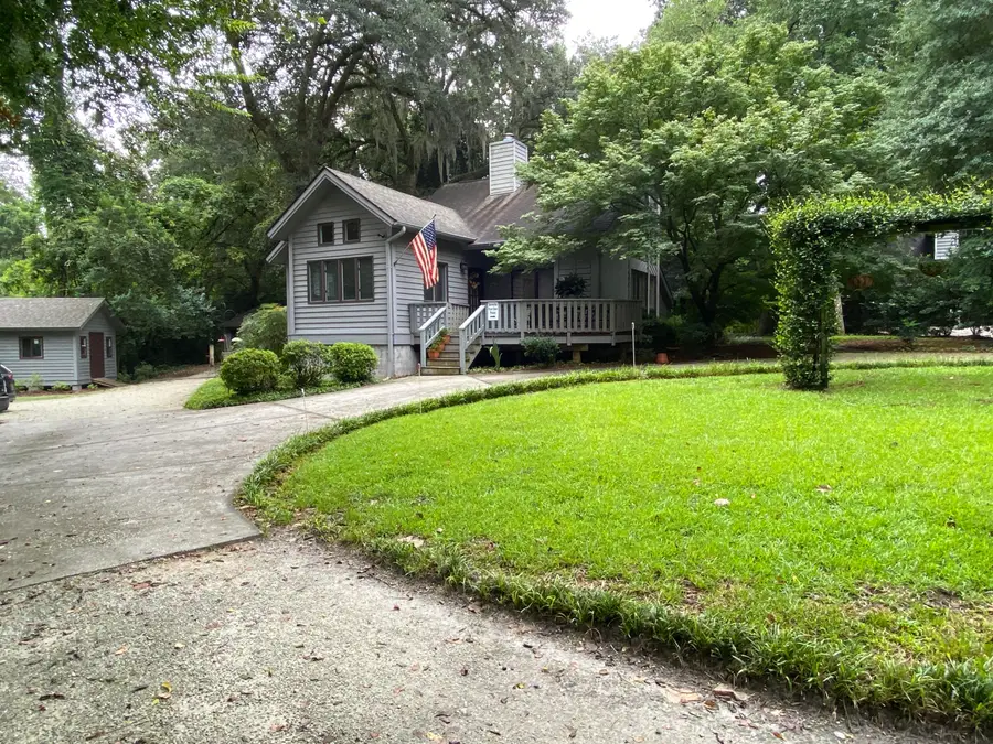 523 W Carolina Avenue, Summerville, SC 29483 - Image #2