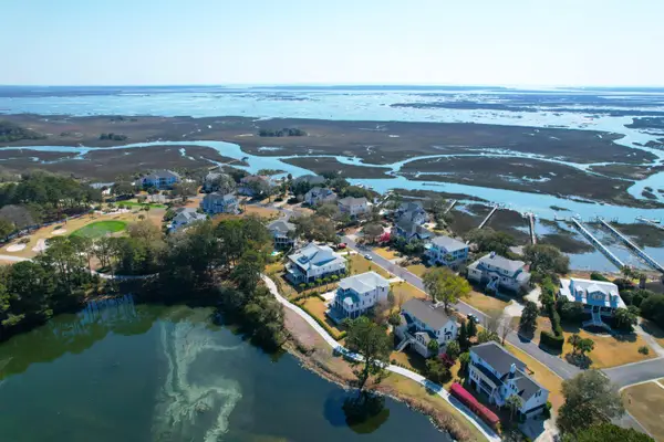 4176 Victory Pointe Drive, Mount Pleasant, SC 29466