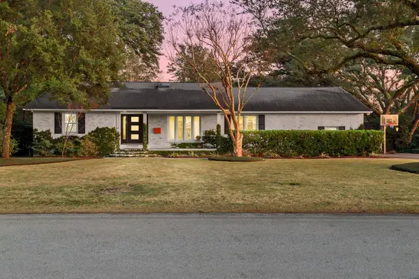 977 Cliffwood Drive, Mount Pleasant, SC 29464