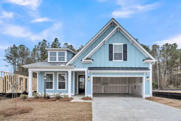 812 Abbey Gardens Lane, Moncks Corner, SC 29461