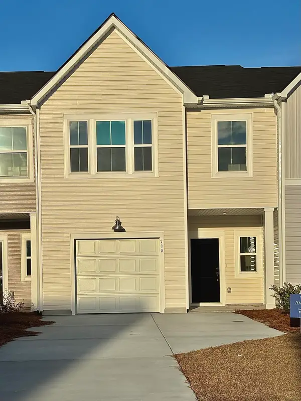 739 Ridgley Drive, Summerville, SC 29486