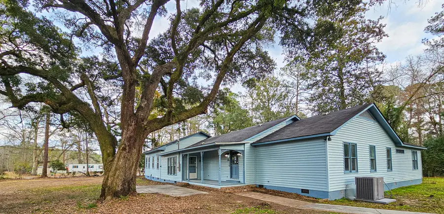 127 Meadowlake Drive, Walterboro, SC 29488 - #2