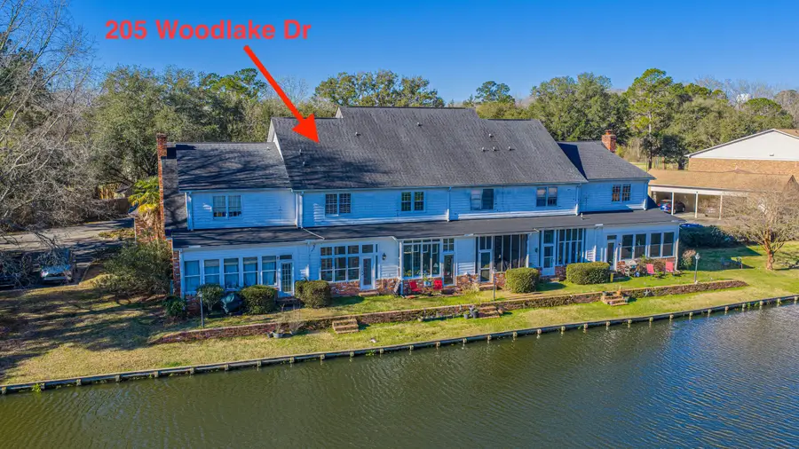 205 Woodlake Drive, Summerville, SC 29485 - #2