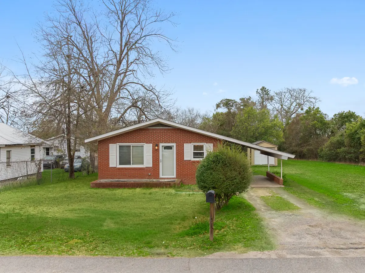 106 Buyck Street, Saint Matthews, SC 29135 - #1