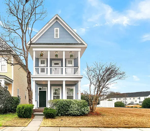 100 Hyacinth Street, Summerville, SC 29483