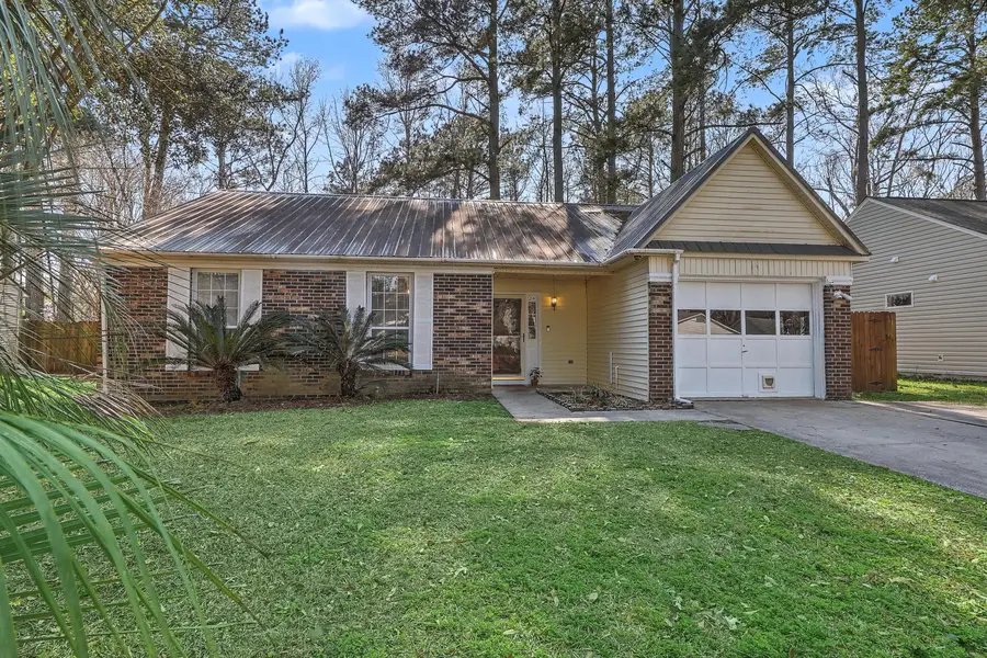 216 Regent Street, Summerville, SC 29483 - #3