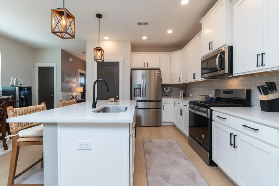 315 Eclipse Street, Summerville, SC 29486 - #2