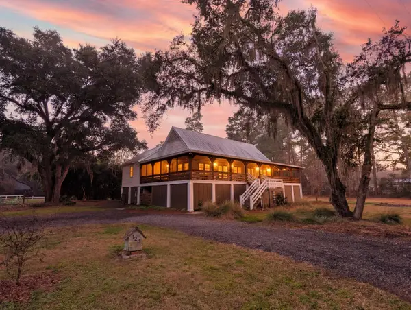 123 Cassena Street, McClellanville, SC 29458