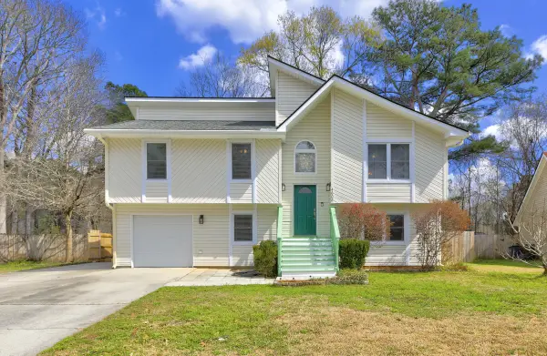 4608 Moss Court, North Charleston, SC 29420