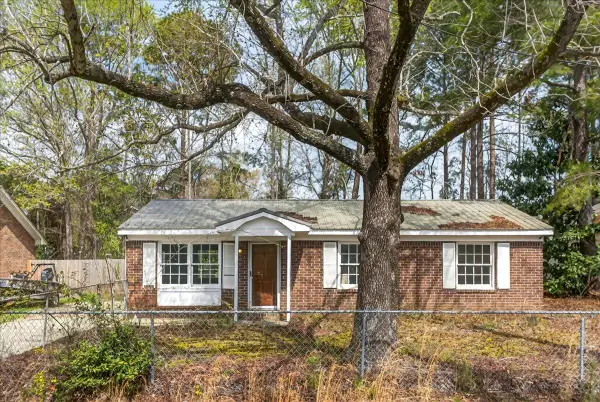 445 Robin Drive, Goose Creek, SC 29445