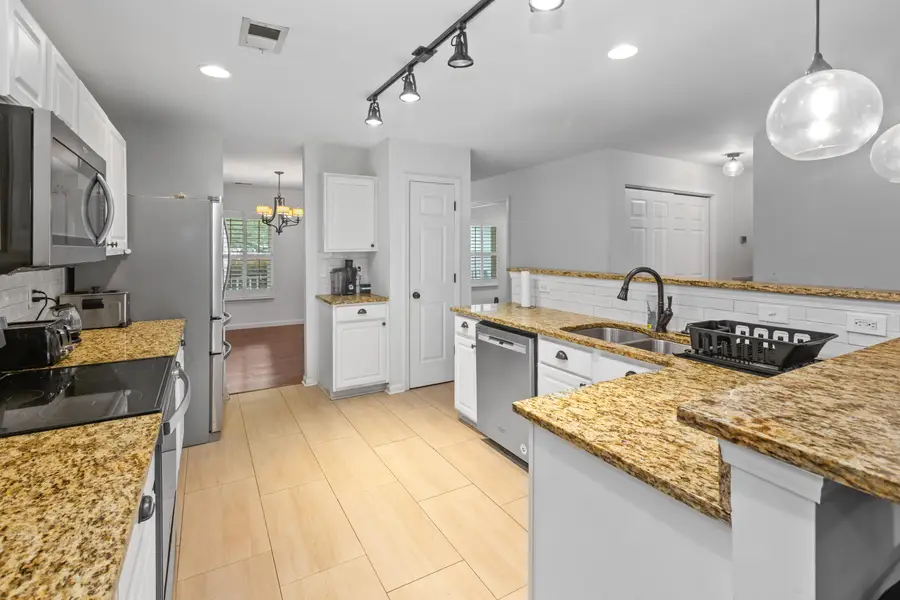 518 Holiday Drive, Summerville, SC 29483 - #3