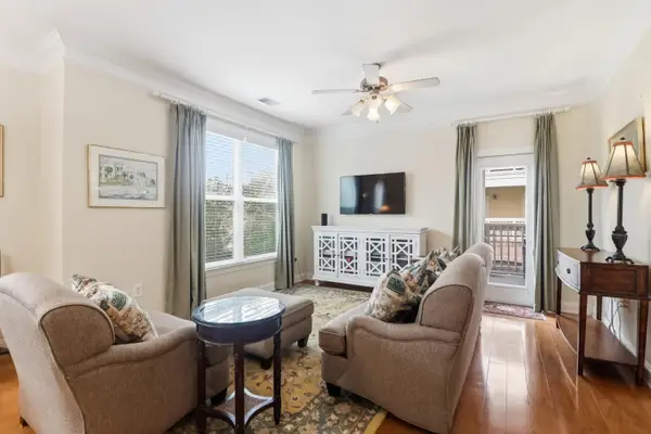 2244 Ashley Crossing Drive #415, Charleston, SC 29414