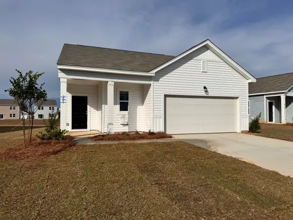 1020 Carriage Wood Circle, Ridgeville, SC 29472