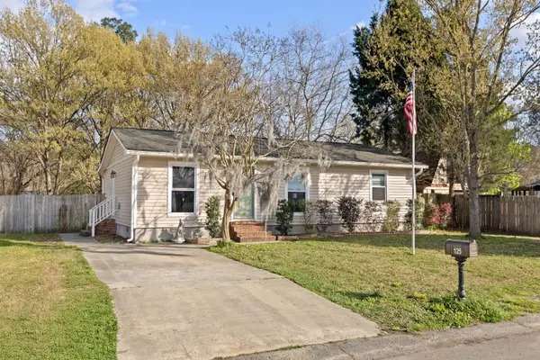 125 Red Cedar Drive, Goose Creek, SC 29445