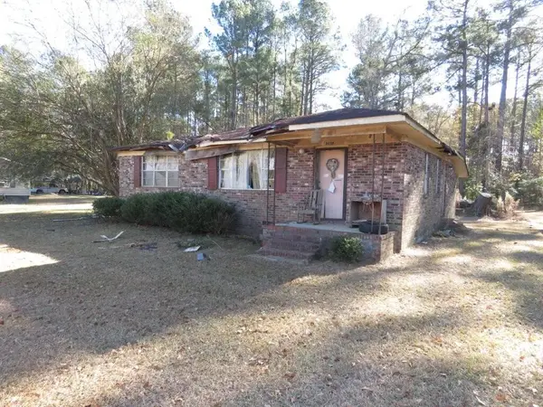 2137 Beulah Road, Smoaks, SC 29481