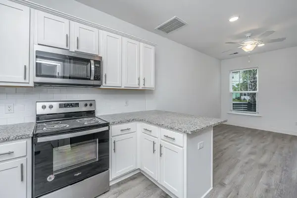 9205 Bowen Corner Avenue, Hanahan, SC 29410