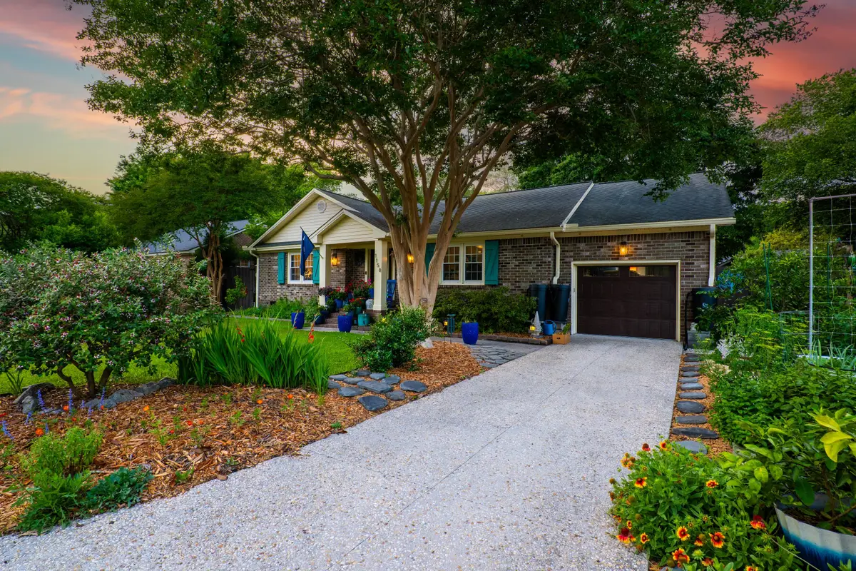 1158 Shoreside Way, Mount Pleasant, SC 29464 - #1