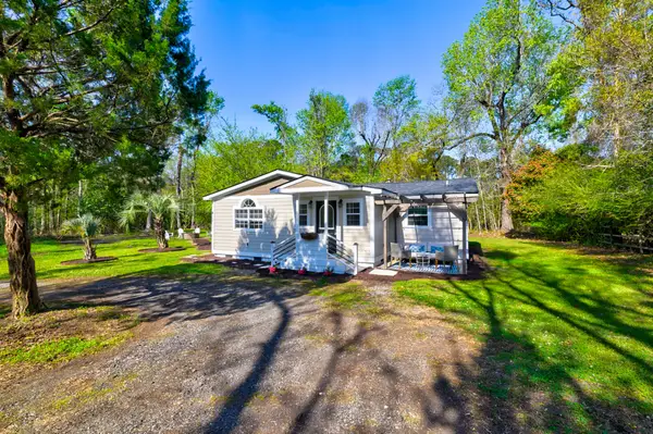 1164 Brownswood Road, Johns Island, SC 29455