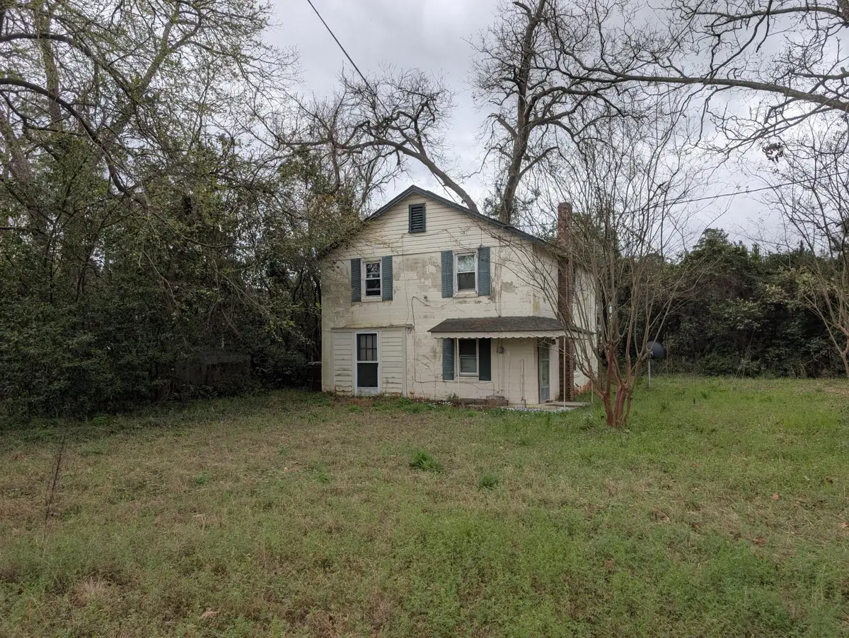 207 Raysor Street, Saint George, SC 29477 - #1