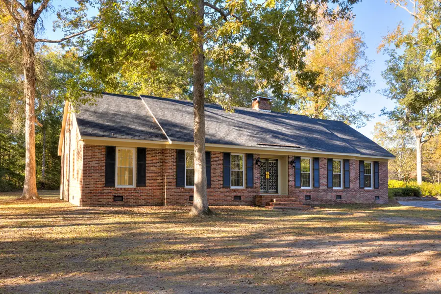 623 Pickwood Drive, Manning, SC 29102 - #2