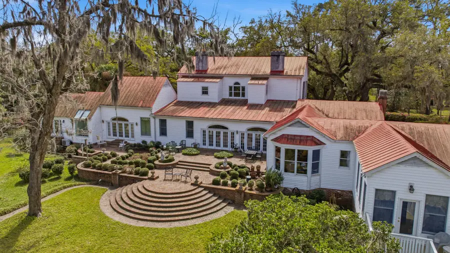 527 Wichman Street, Walterboro, SC 29488 - #2