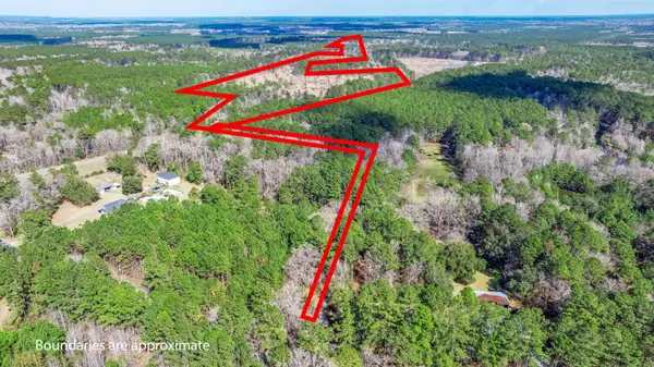 456 Breezewood Lane, Cottageville, SC 29435