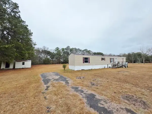 180 Cherry Tree Lane, Walterboro, SC 29488