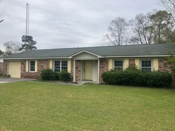 104 General Dennis Drive, Summerville, SC 29486