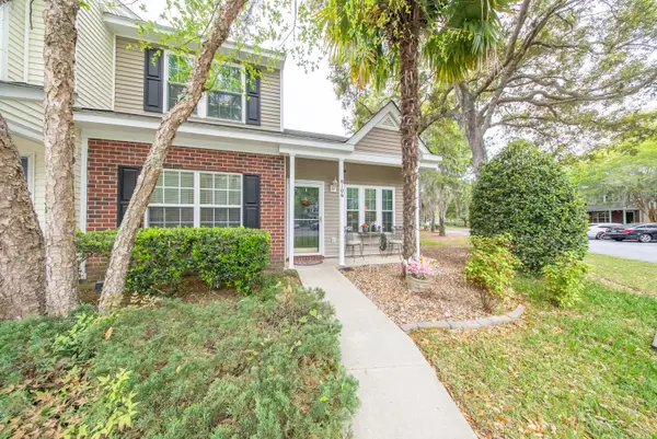 8106 Shadow Oak Drive, North Charleston, SC 29406