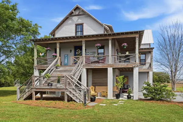 1692 Wharf Ferry Road, Edisto Island, SC 29438