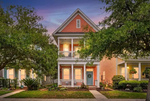 121 Hyacinth Street, Summerville, SC 29483