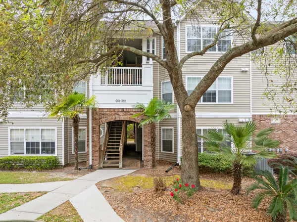 188 Midland Parkway #Apt 212, Summerville, SC 29485