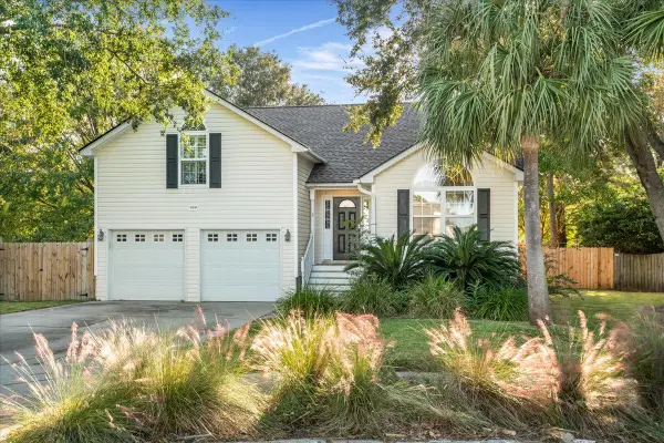 939 Clearspring Drive, Charleston, SC 29412