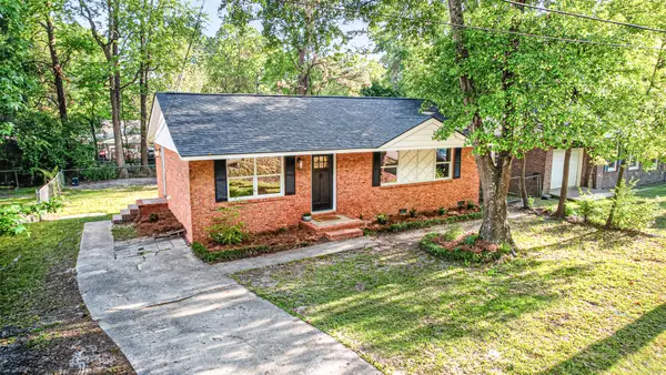 217 Tupperway Drive, Summerville, SC 29483