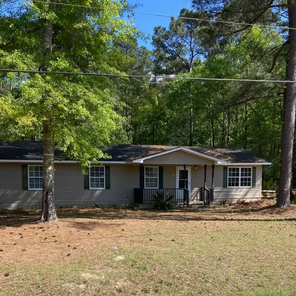 200 Fox Field Road, Walterboro, SC 29488