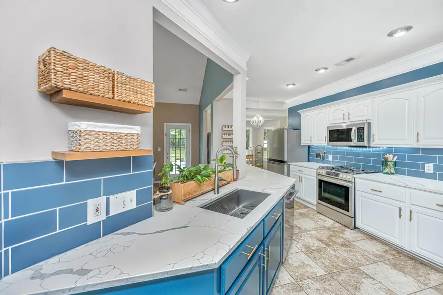 106 Lee Street, Summerville, SC 29485 - #3